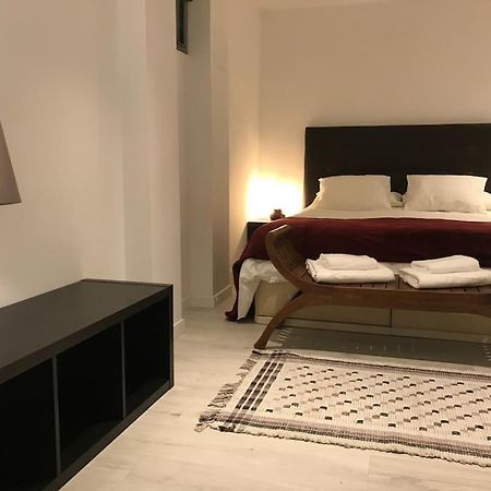 Preciosos Apartamento Cerca De Atocha Can マドリード エクステリア 写真
